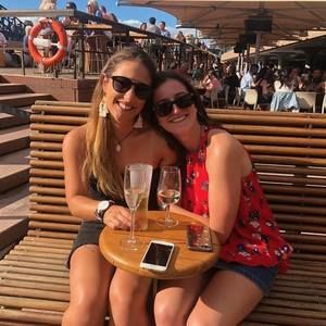 Meet your Posher, Claudia